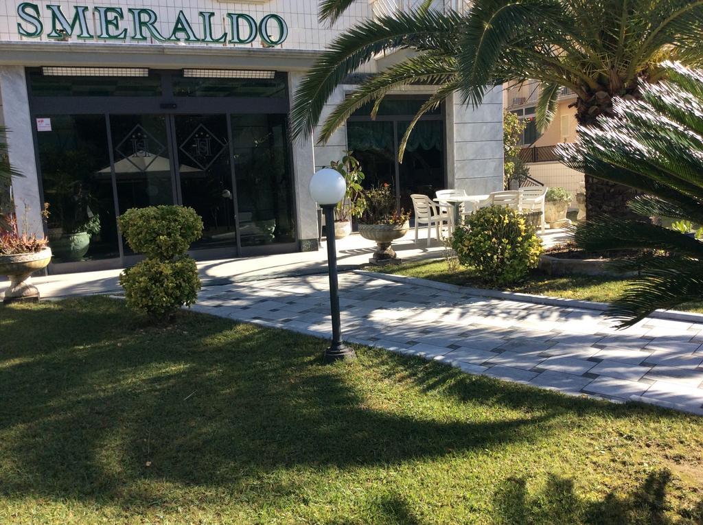 Hotel Smeraldo Lido di Camaiore Dış mekan fotoğraf